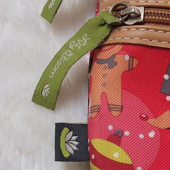 Lily Bloom Christmas Passport Crossbody Bag 3 Zip Pockets Adjustable Strap - Picture 10 of 12